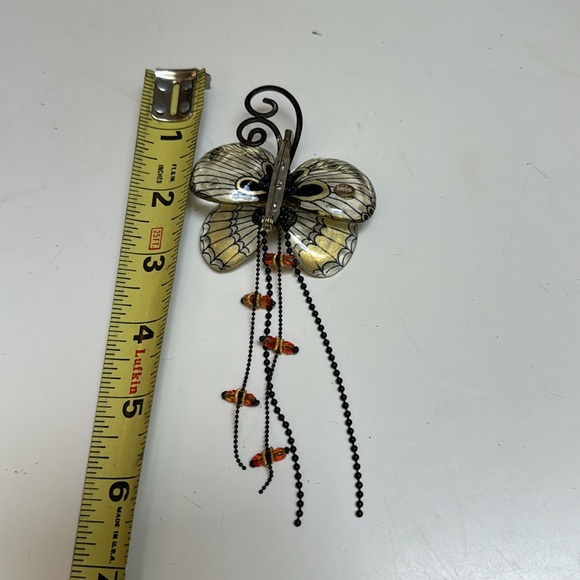Orna Lalo rare Resin Hand Painted Mechanical Moving Au Tremblant Butterfly pin - Picture 7 of 8